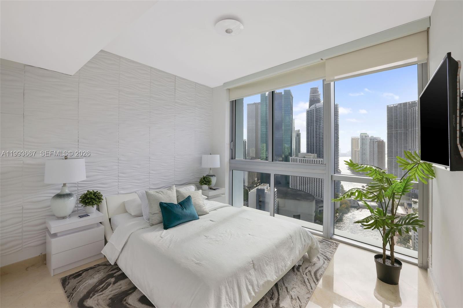 WIND CONDO - Residential Lease