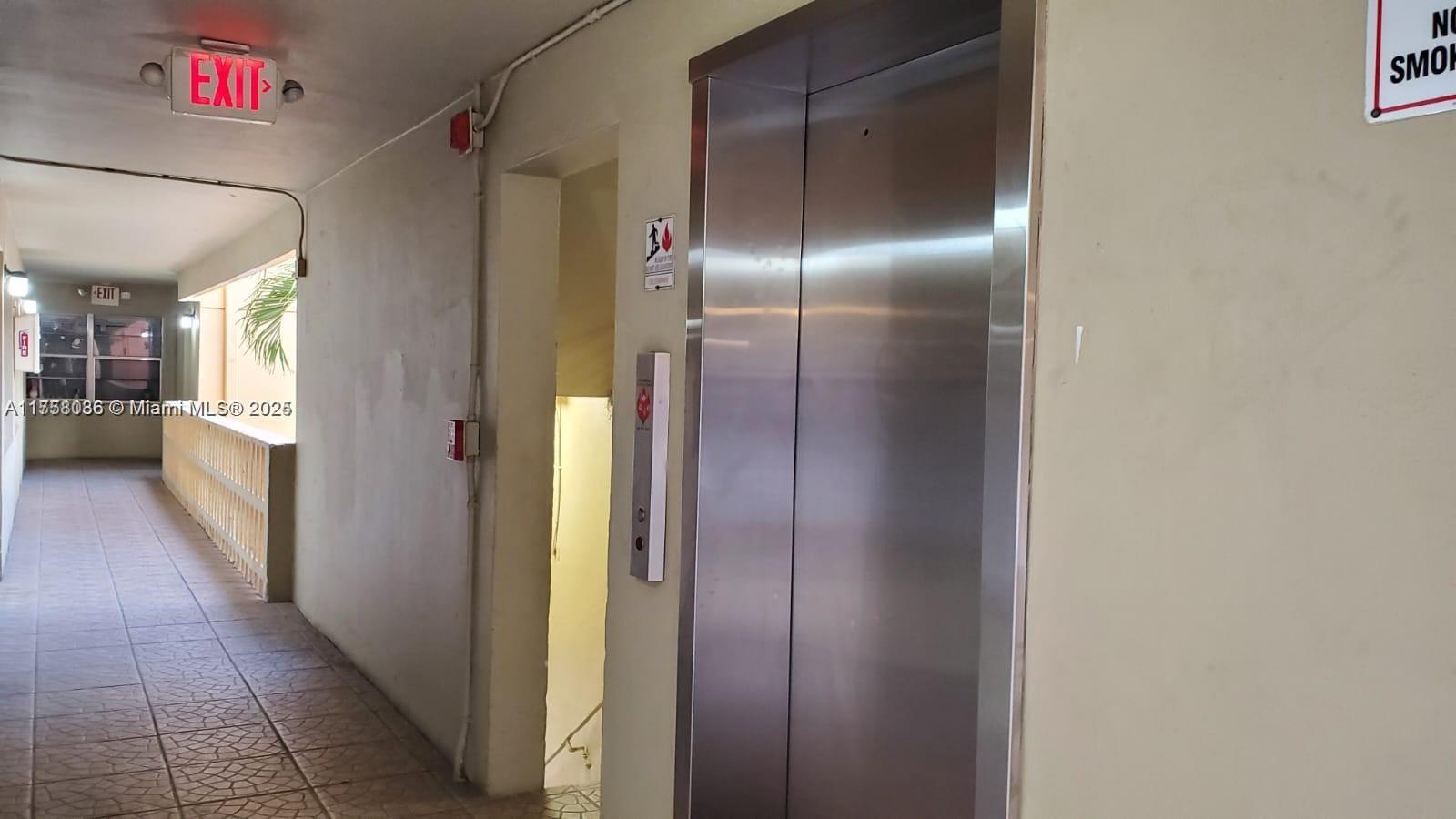 THE PALMS 51 CONDO - Residential