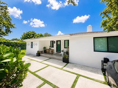 Photo of 4630 SW 3rd St, Miami, FL 33134 (MLS # A12071985)