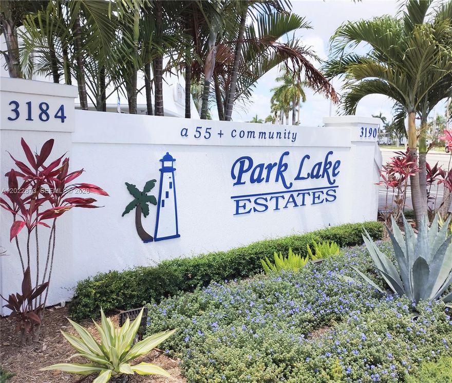 55-Plus community. This mobile home is in the beautiful Park Lake Estates (Co-op). Open floor plan, built in 2022, you have a modern home where you can enjoy the lake with your boat, kayak, or paddleboard. The residents also have a large community swimming pool, jacuzzi, sauna, bocce, shuffleboard, billiards, and a clubhouse.