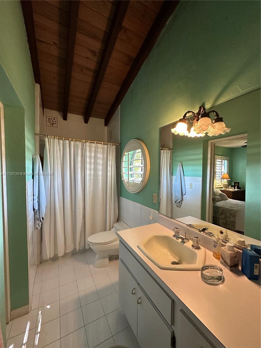 CORAL GABLES RIVIERA SEC - Residential