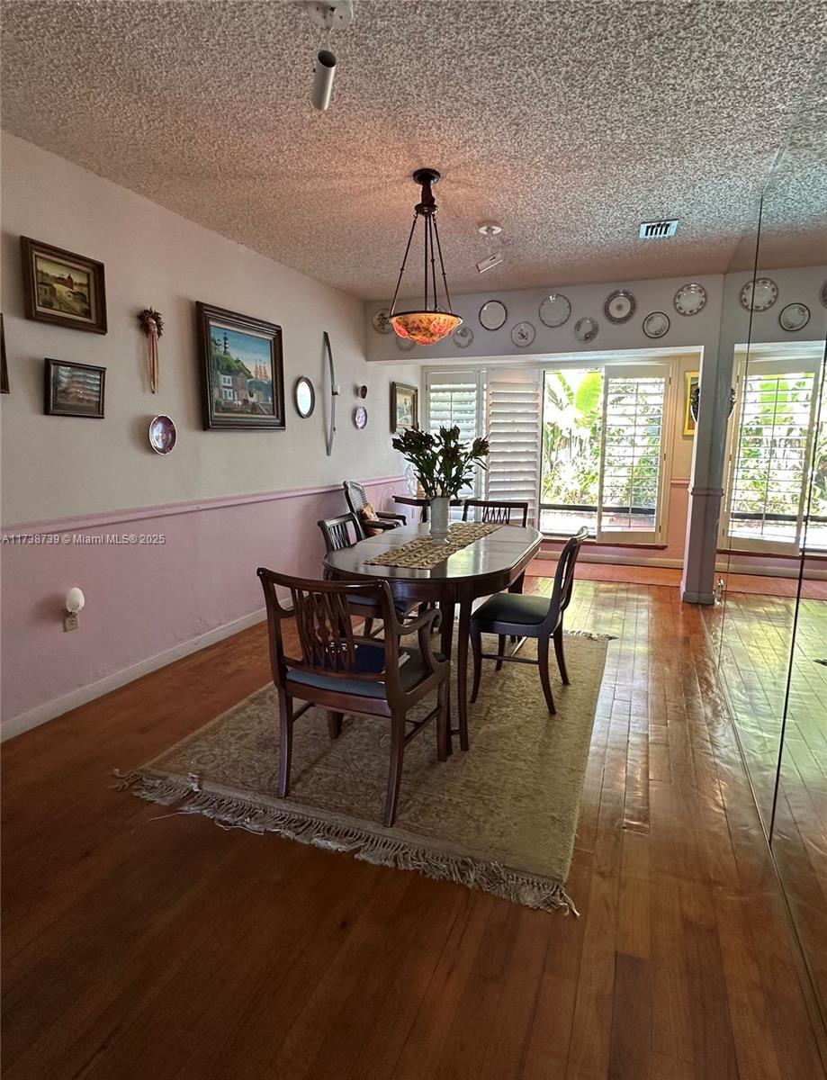 CORAL GABLES RIVIERA SEC - Residential