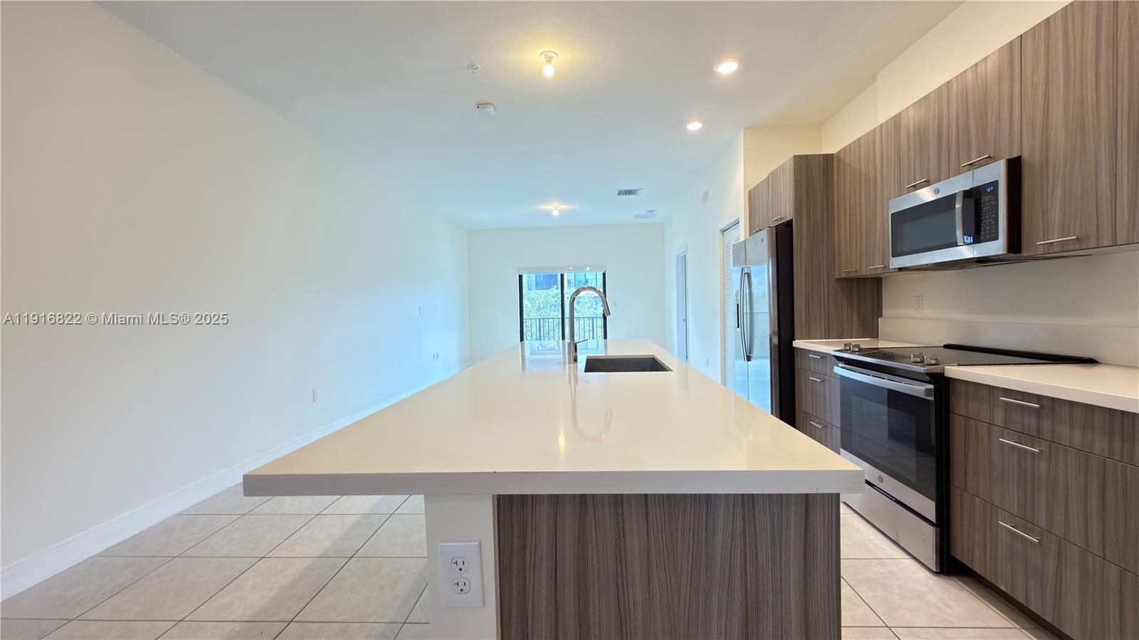 7905 NW 104th Ave 24