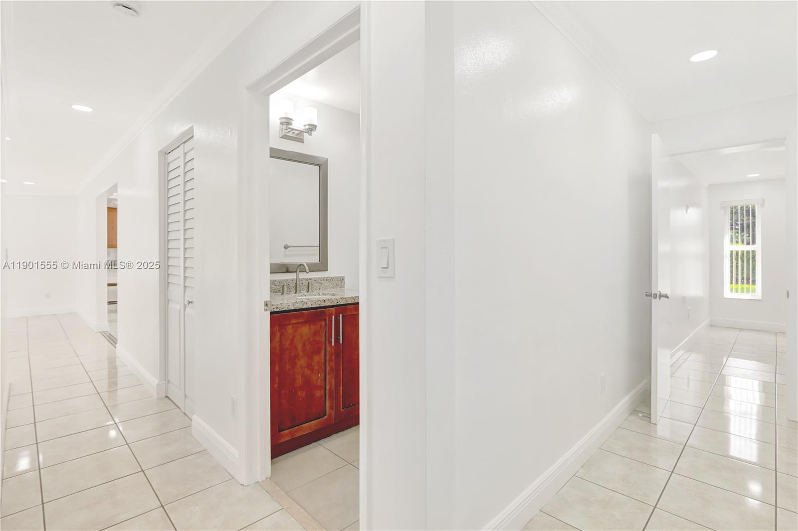 ROYALE GREEN SEC FOUR - Residential Lease