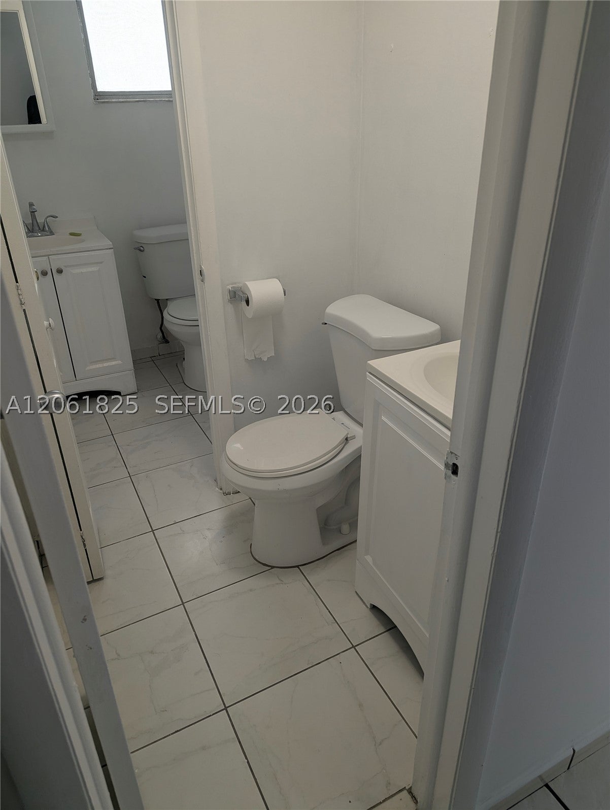 1051 SW 1st St 411