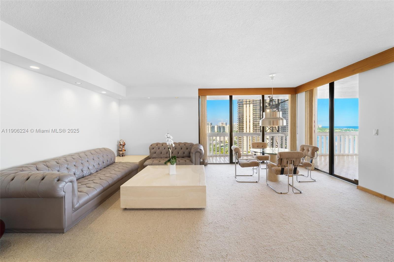 TURNBERRY TOWERS CONDO - Residential