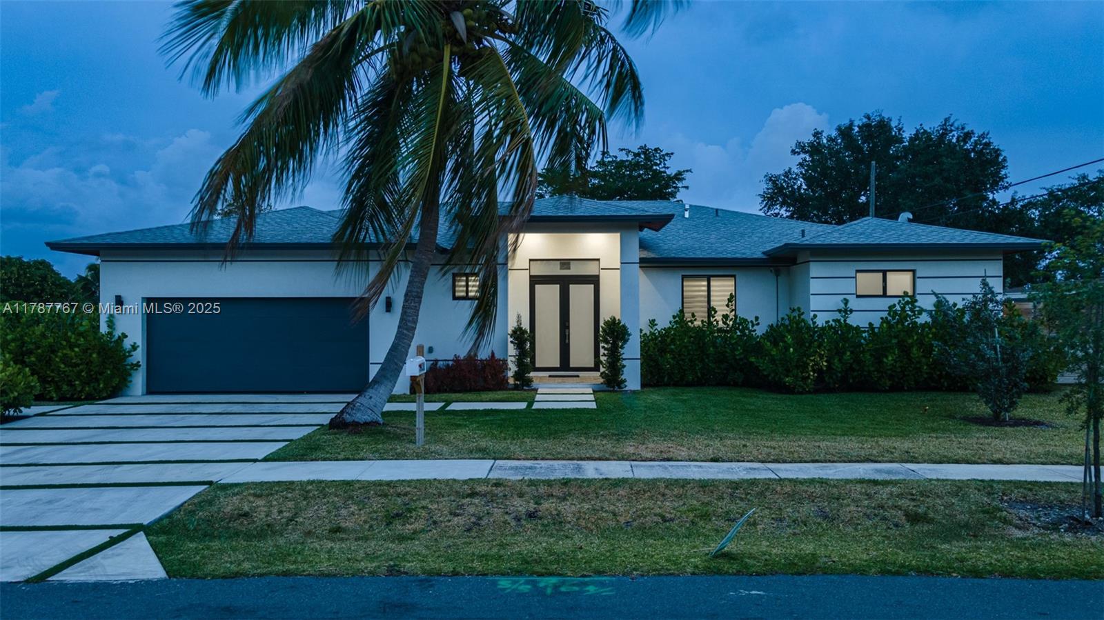 1930 SW 36th Ave 0