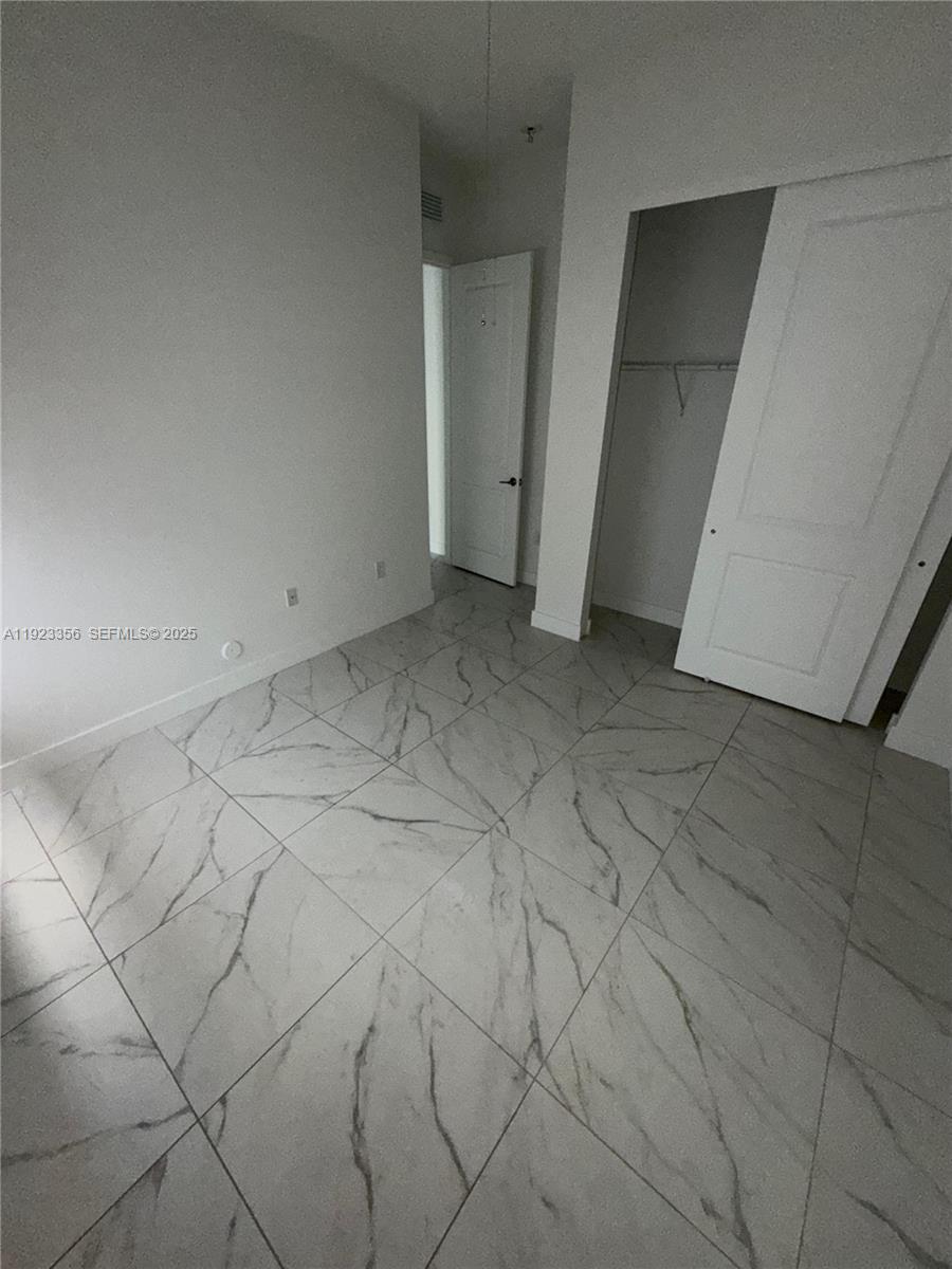 TUSCAN ISLES - Residential Lease