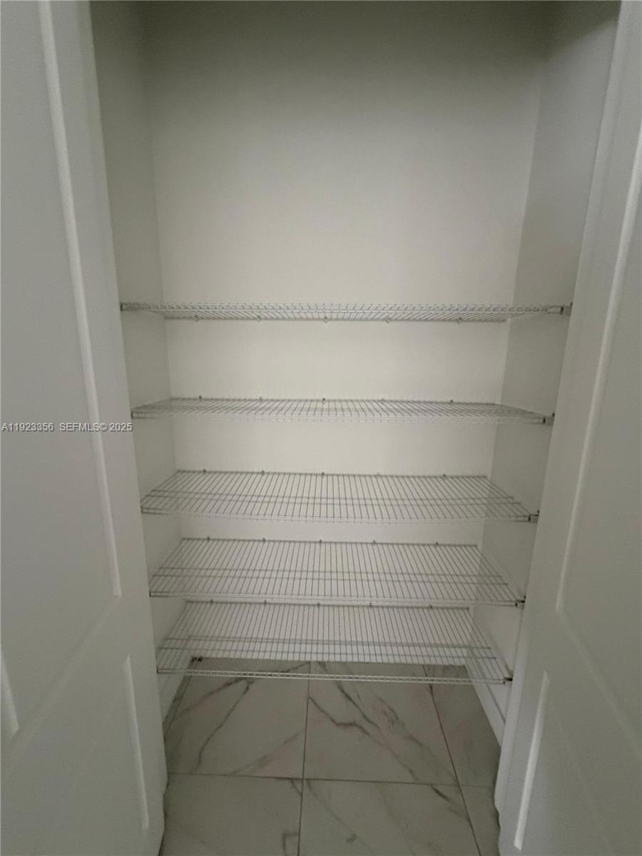 TUSCAN ISLES - Residential Lease