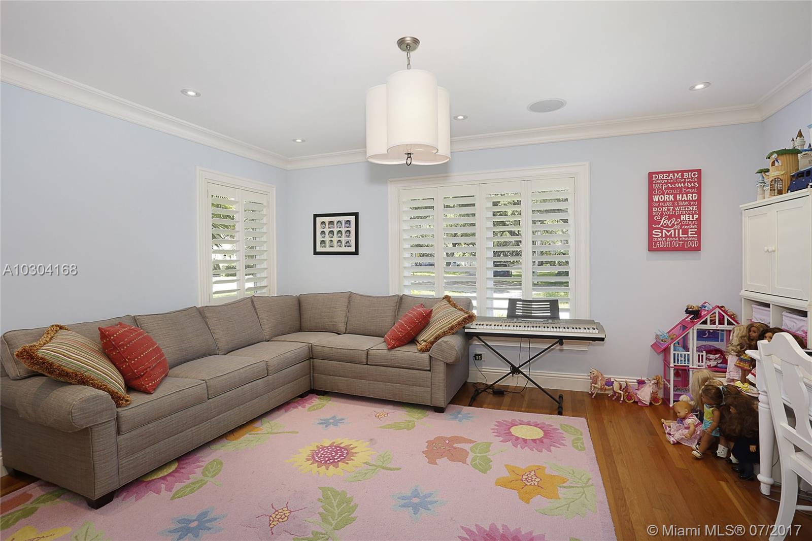 CORAL GABLES COUNTRY CLUB - Residential