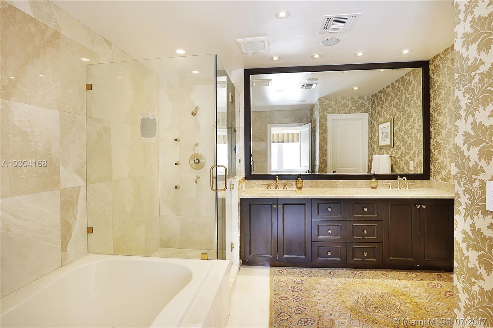 CORAL GABLES COUNTRY CLUB - Residential
