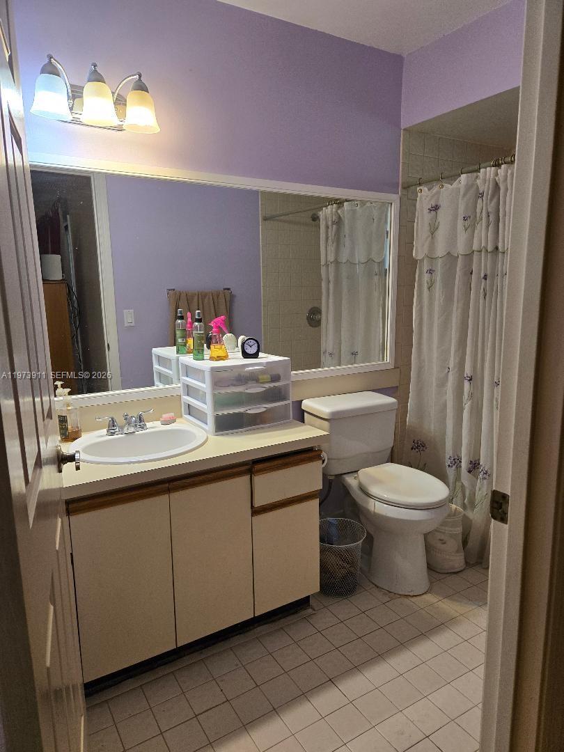 TRADEWINDS AT DOS LAGOS C - Residential