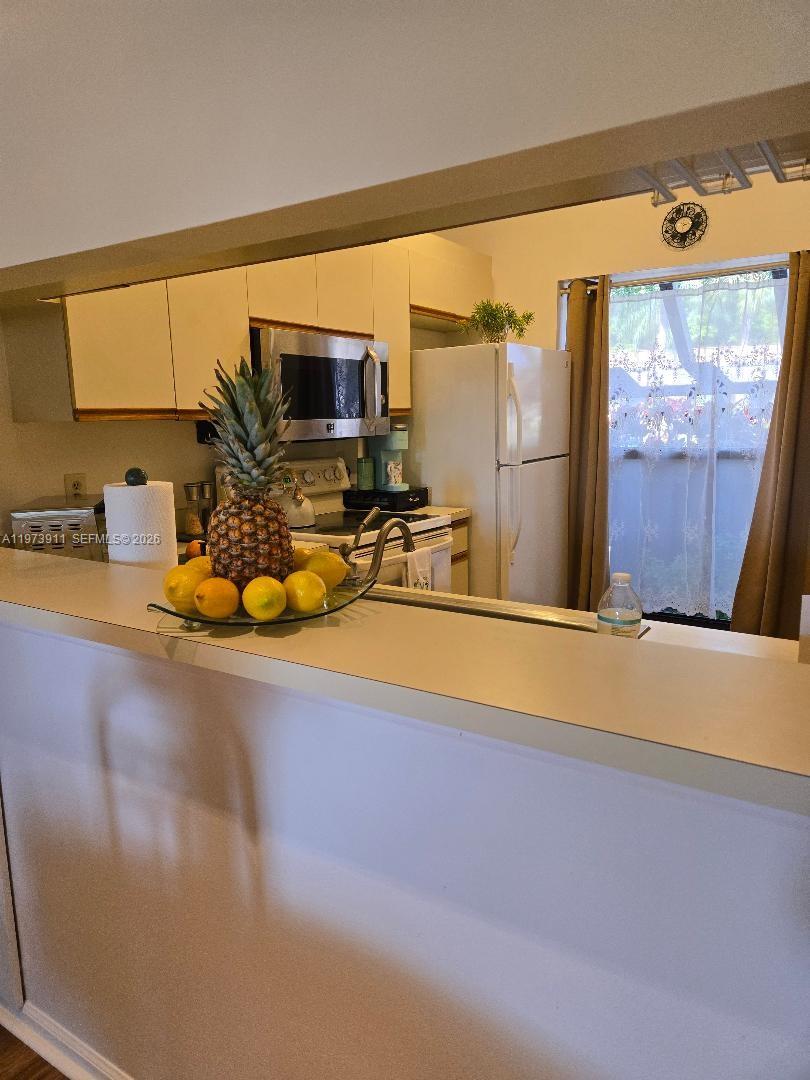 TRADEWINDS AT DOS LAGOS C - Residential