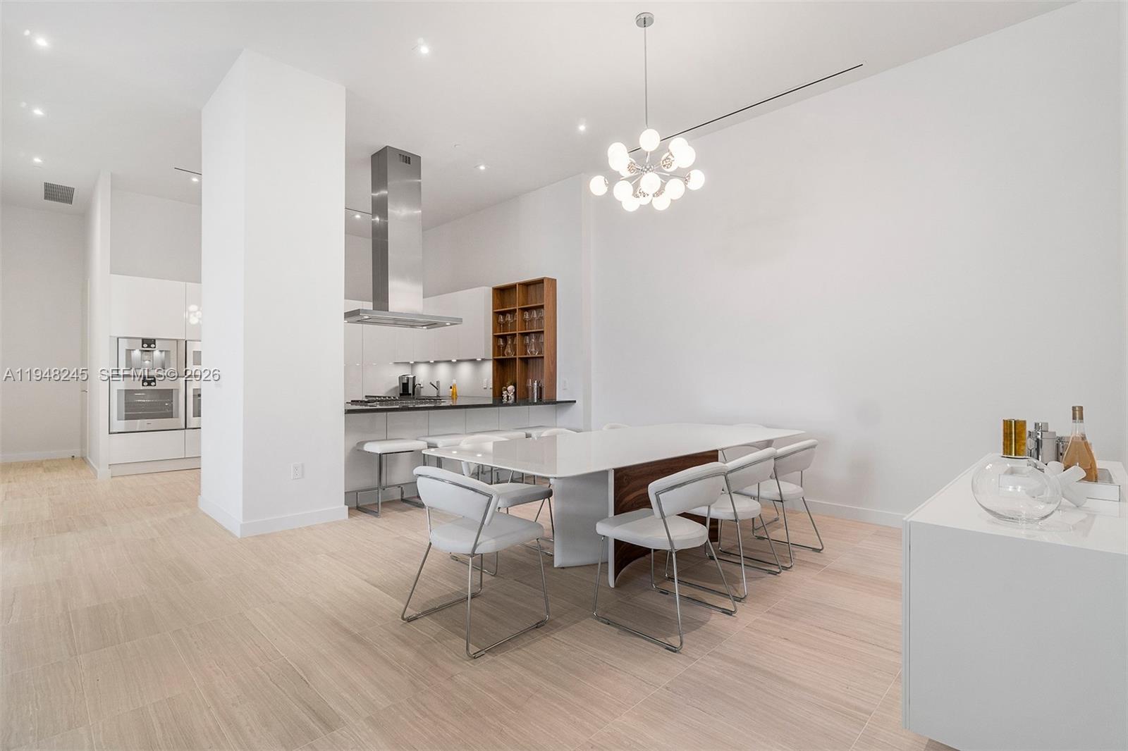 4701 N Meridian Ave 210