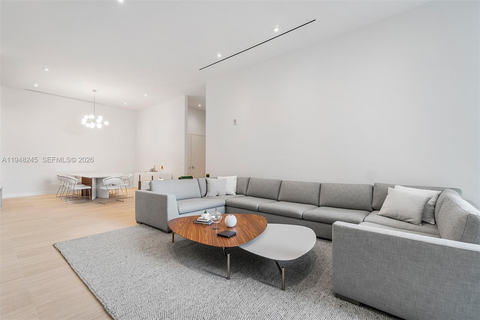 4701 NORTH MERIDIAN CONDO - Residential