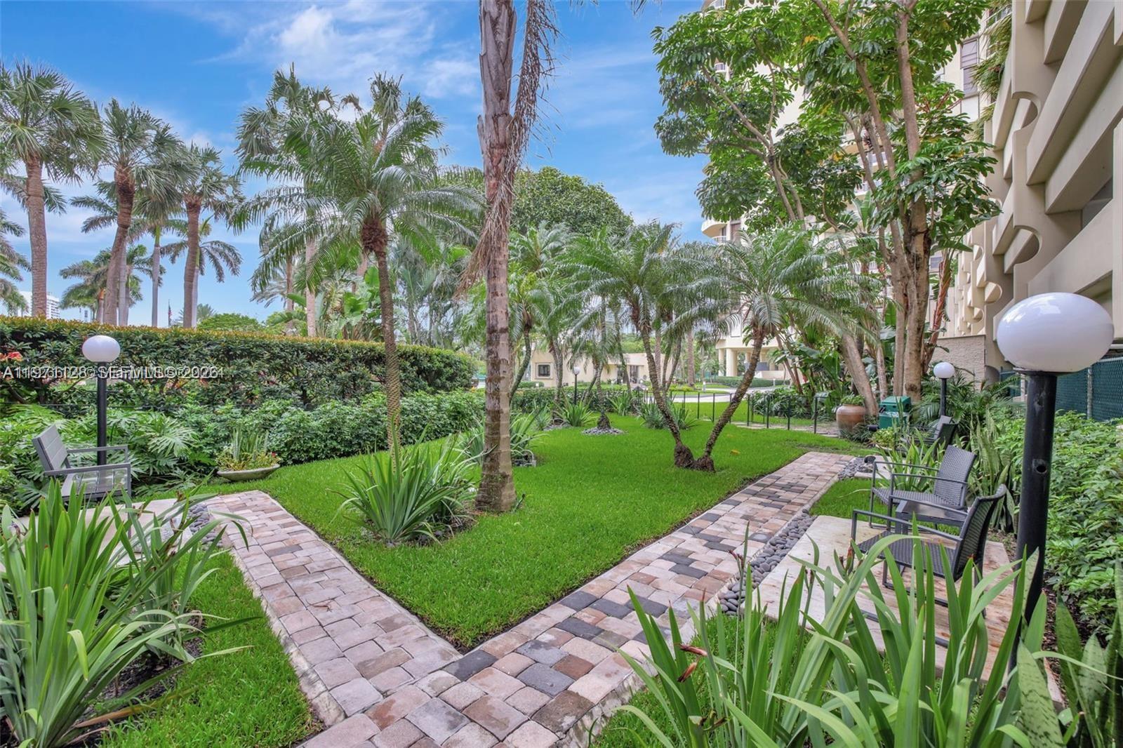 TERRACES NORTH TURNBERRY - Residential