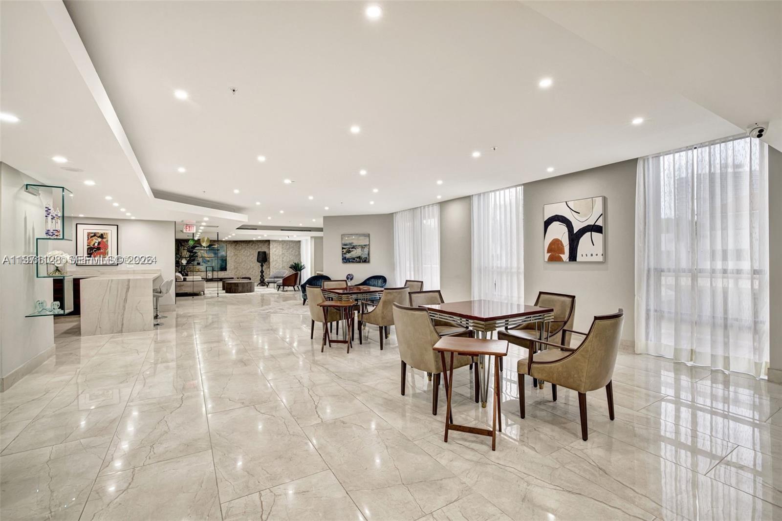 TERRACES NORTH TURNBERRY - Residential