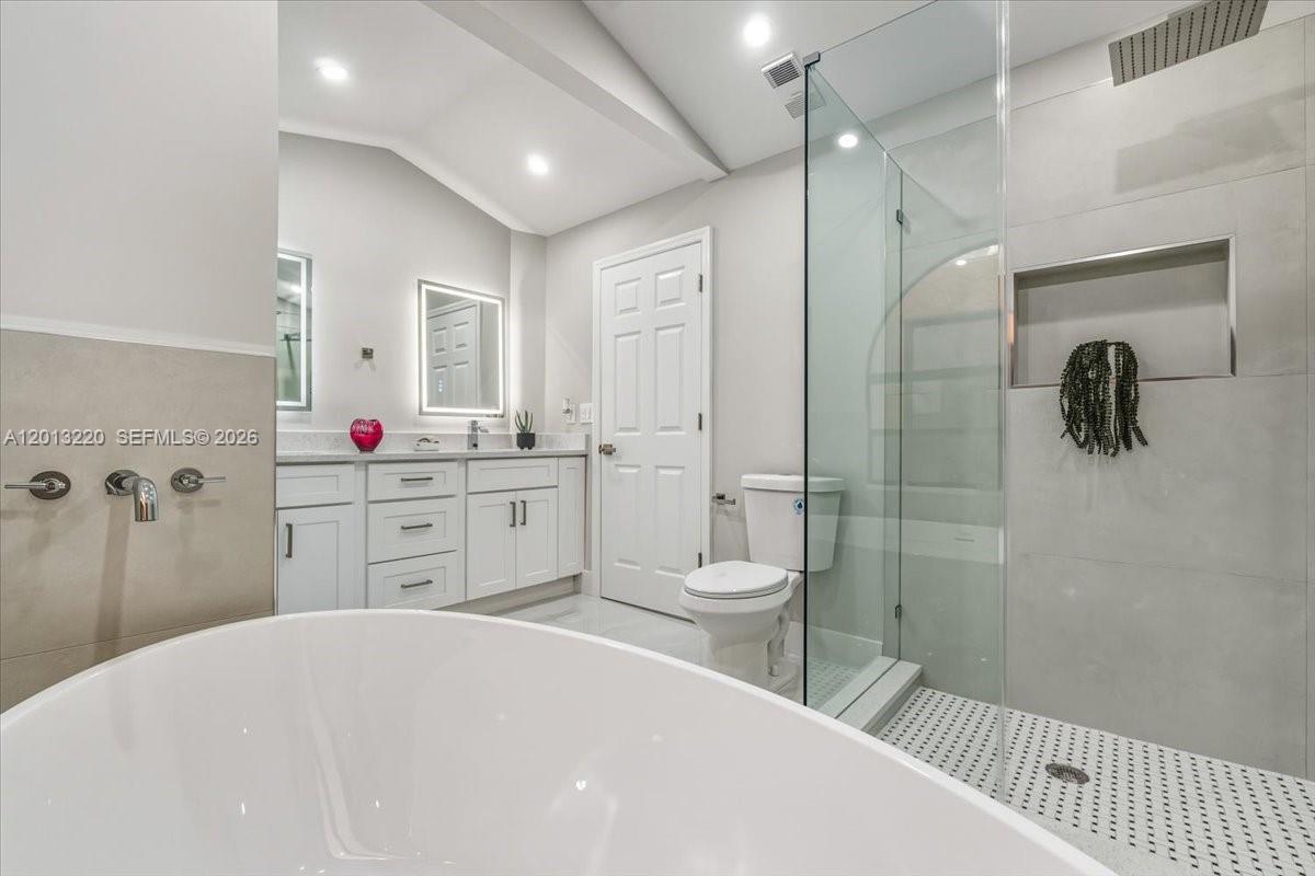 MERIDIANA AT BOCA POINTE - Residential