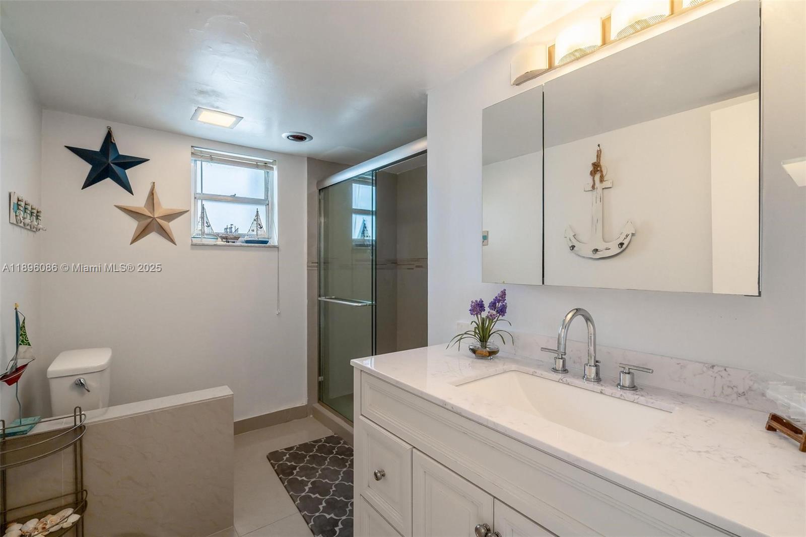 QUADOMAIN TOWER I AND IV - Residential Lease