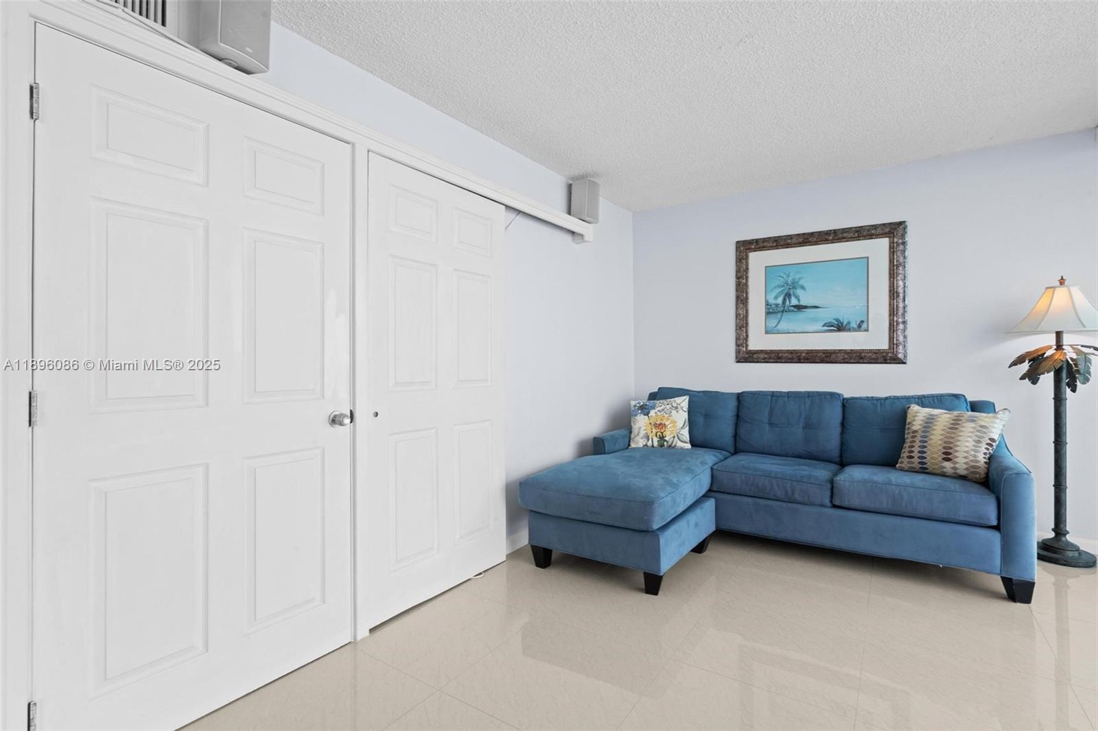 QUADOMAIN TOWER I AND IV - Residential Lease