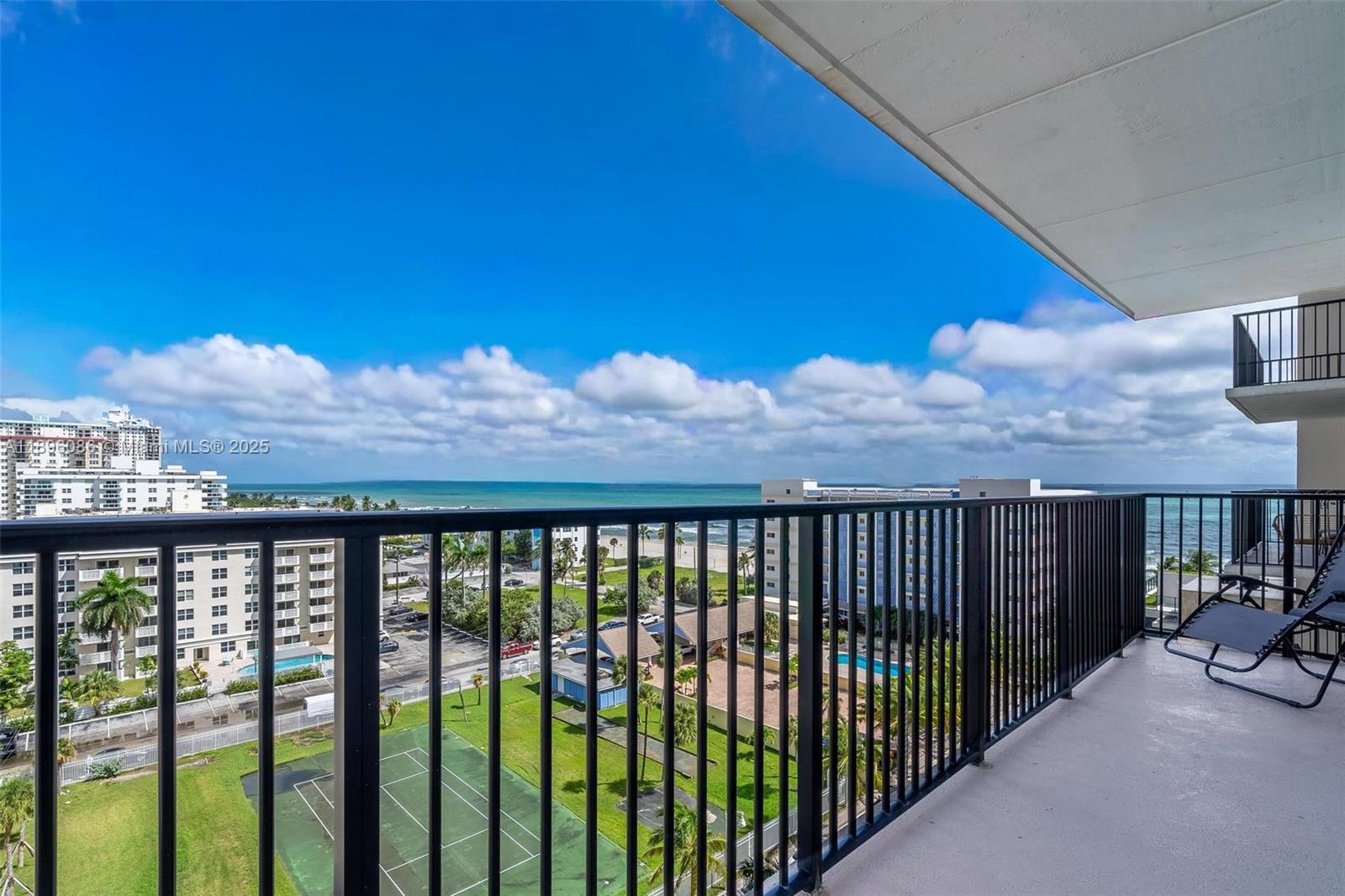QUADOMAIN TOWER I AND IV - Residential Lease