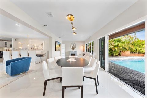 Single Family Residence in North Miami FL 2243 Bayview Ln.jpg