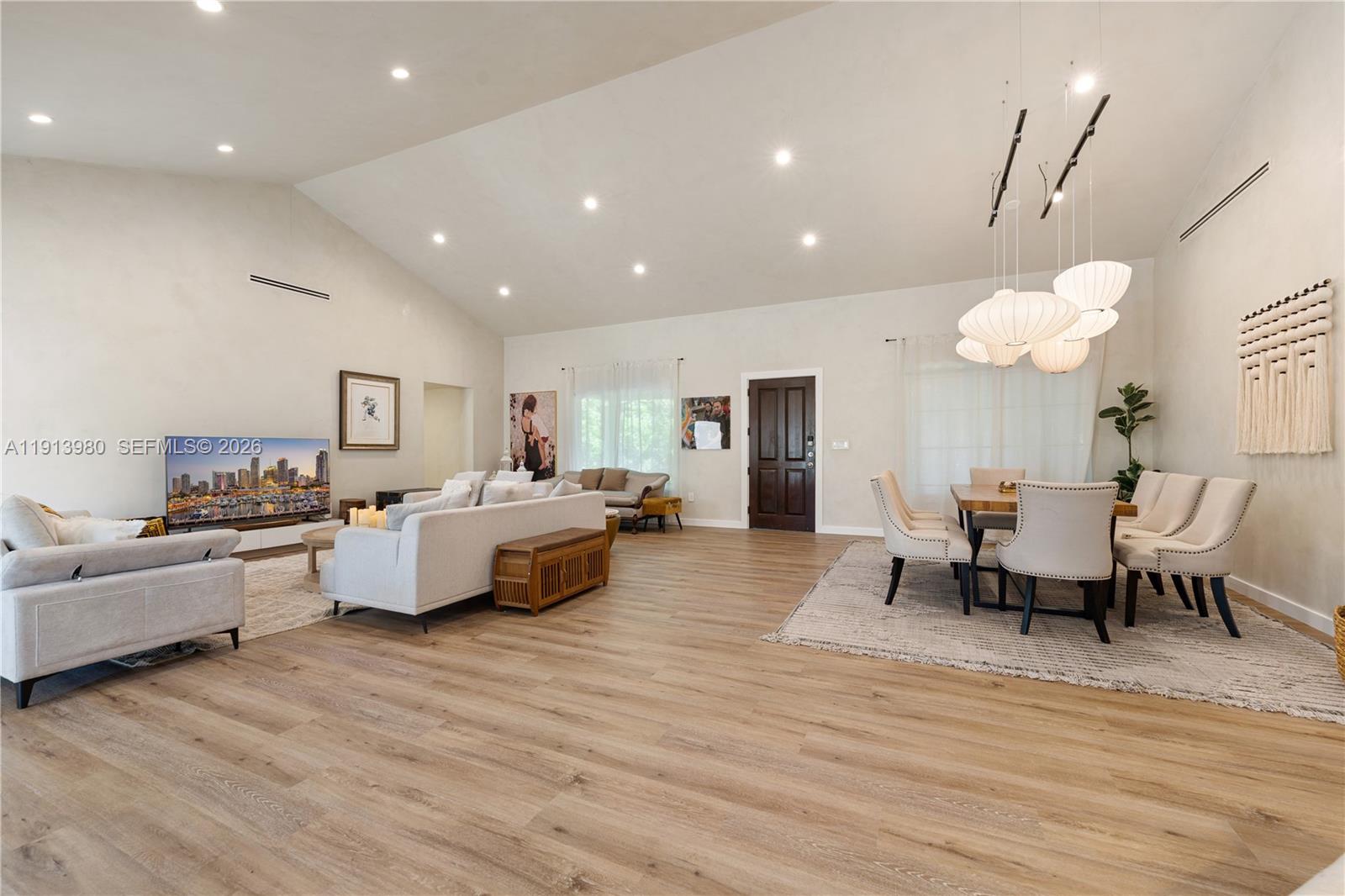 BAY POINT - Residential