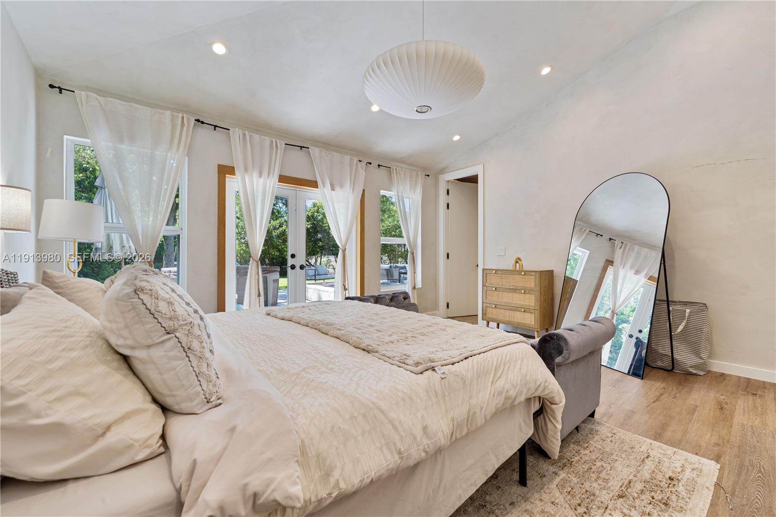 BAY POINT - Residential