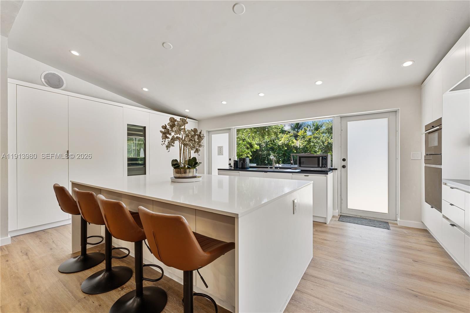 BAY POINT - Residential