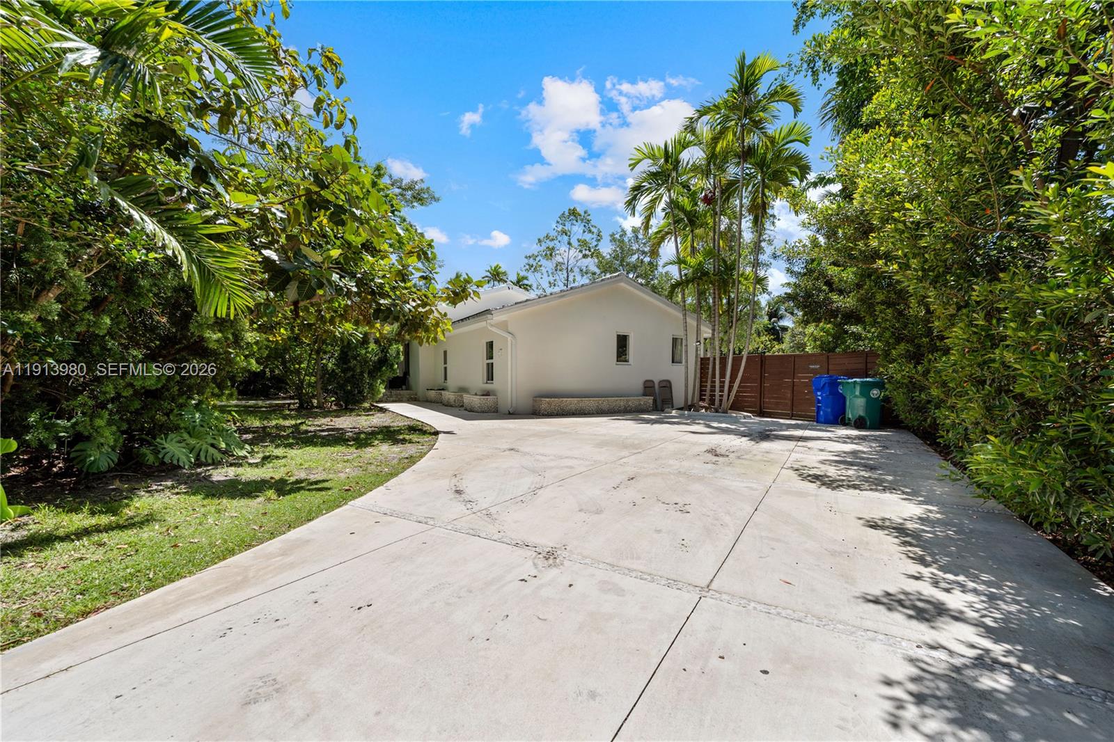 BAY POINT - Residential