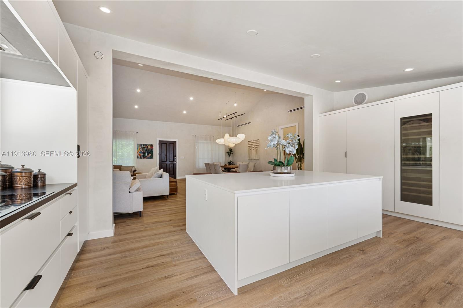 BAY POINT - Residential