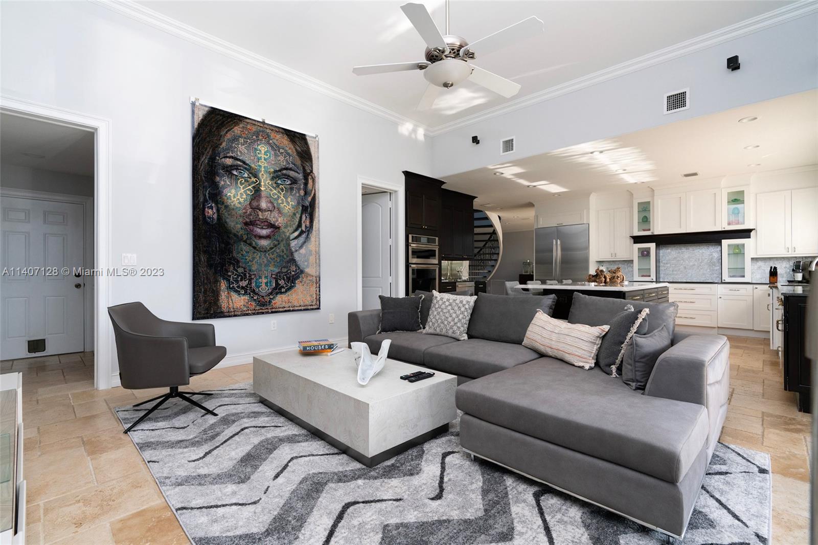 SUNSET EAST - Residential