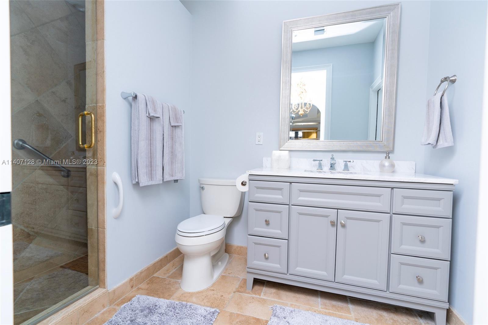 SUNSET EAST - Residential