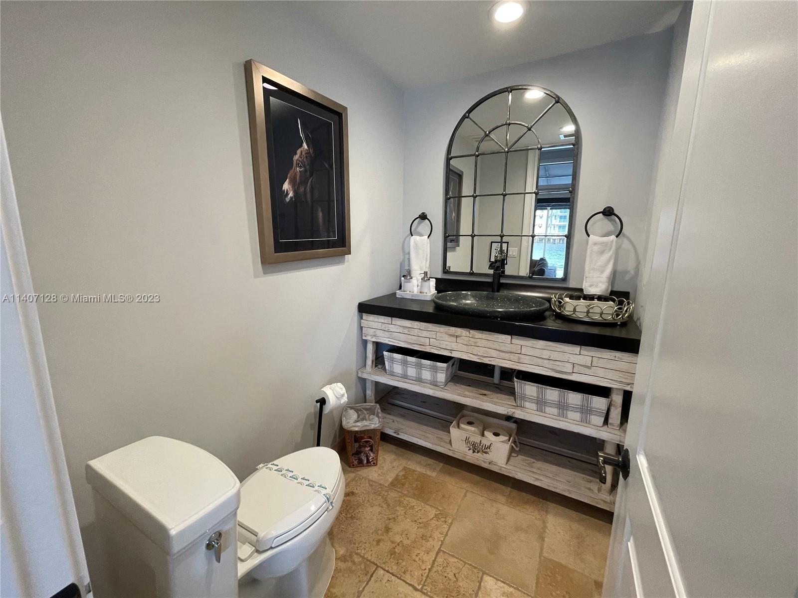 SUNSET EAST - Residential