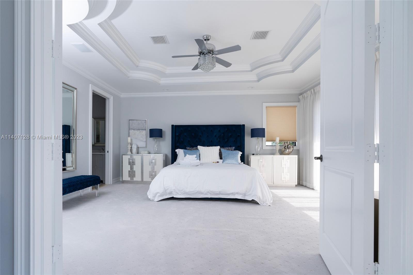 SUNSET EAST - Residential