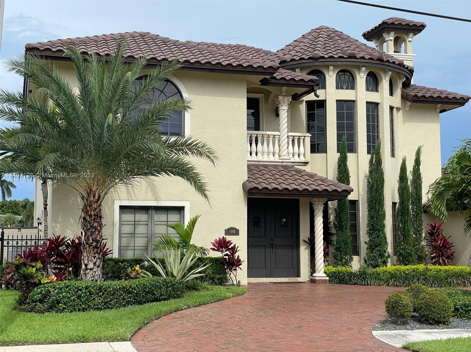 SUNSET EAST - Residential