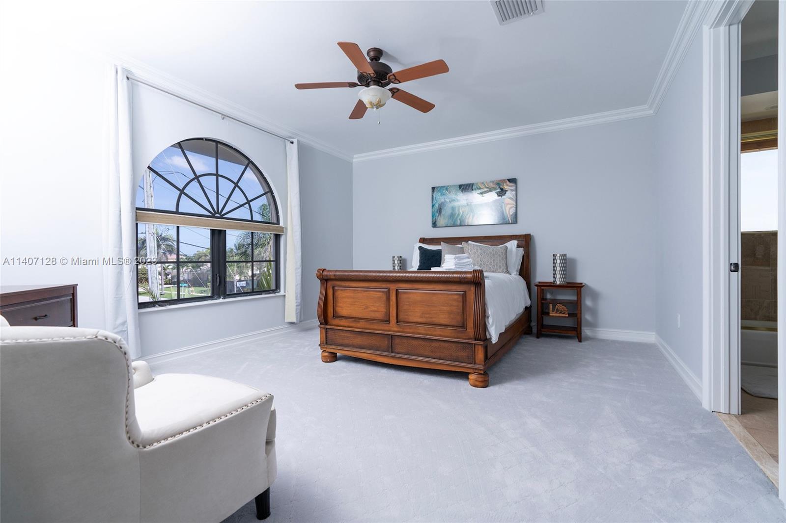 SUNSET EAST - Residential