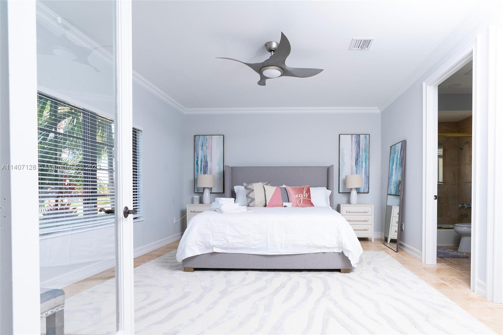 SUNSET EAST - Residential