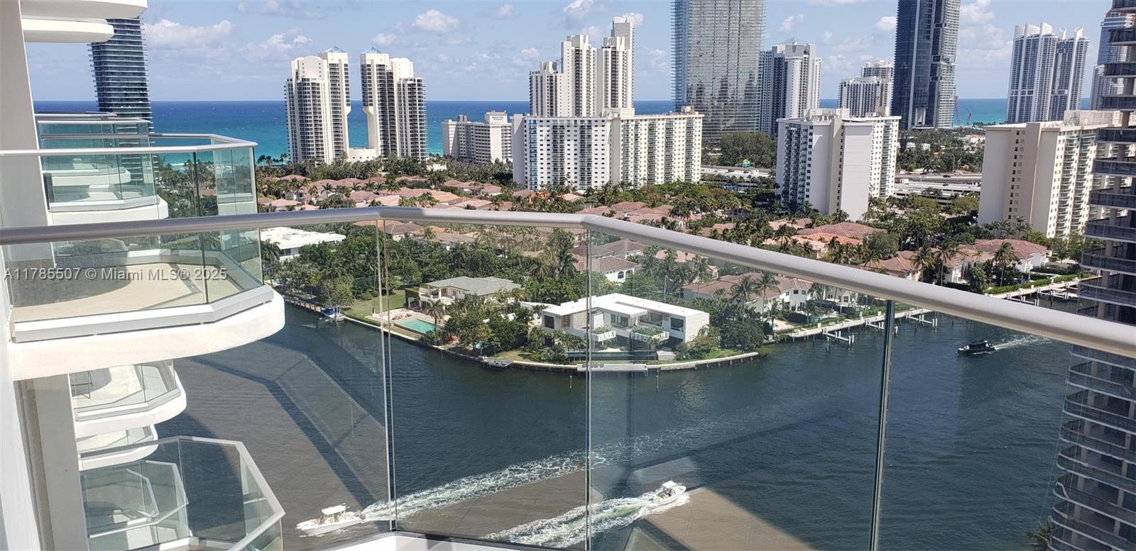 19707 Turnberry Way 23D, Aventura, Miami-Dade County, Florida - 2 Bedrooms  
2 Bathrooms - 