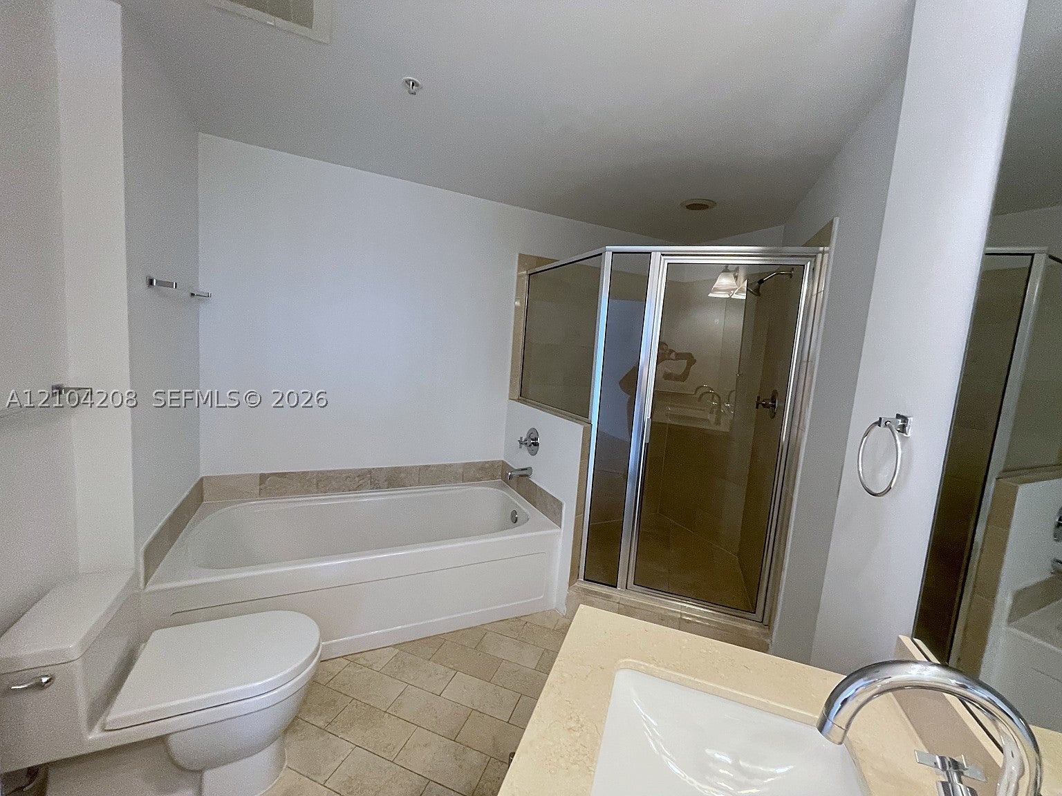79 SW 12th St 1001-S