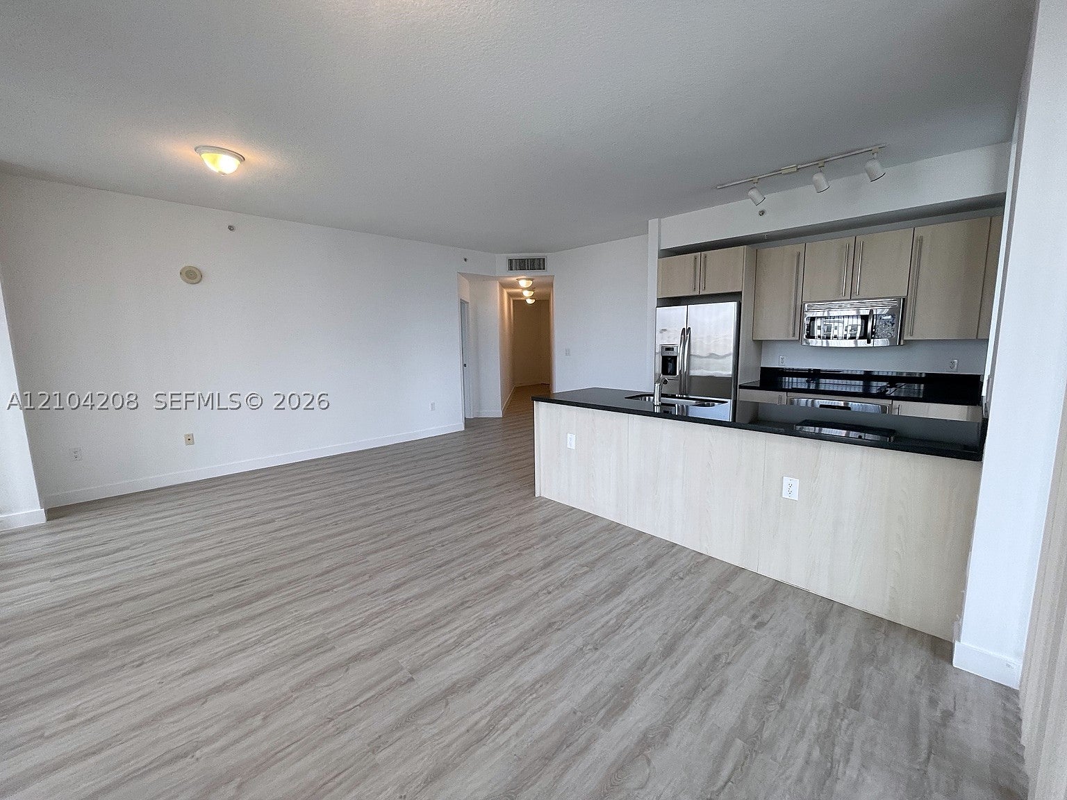 79 SW 12th St 1001-S