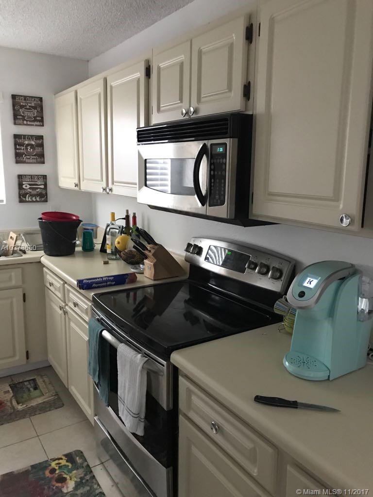 BISCAYNE BEACH CLUB CONDO - Residential Lease