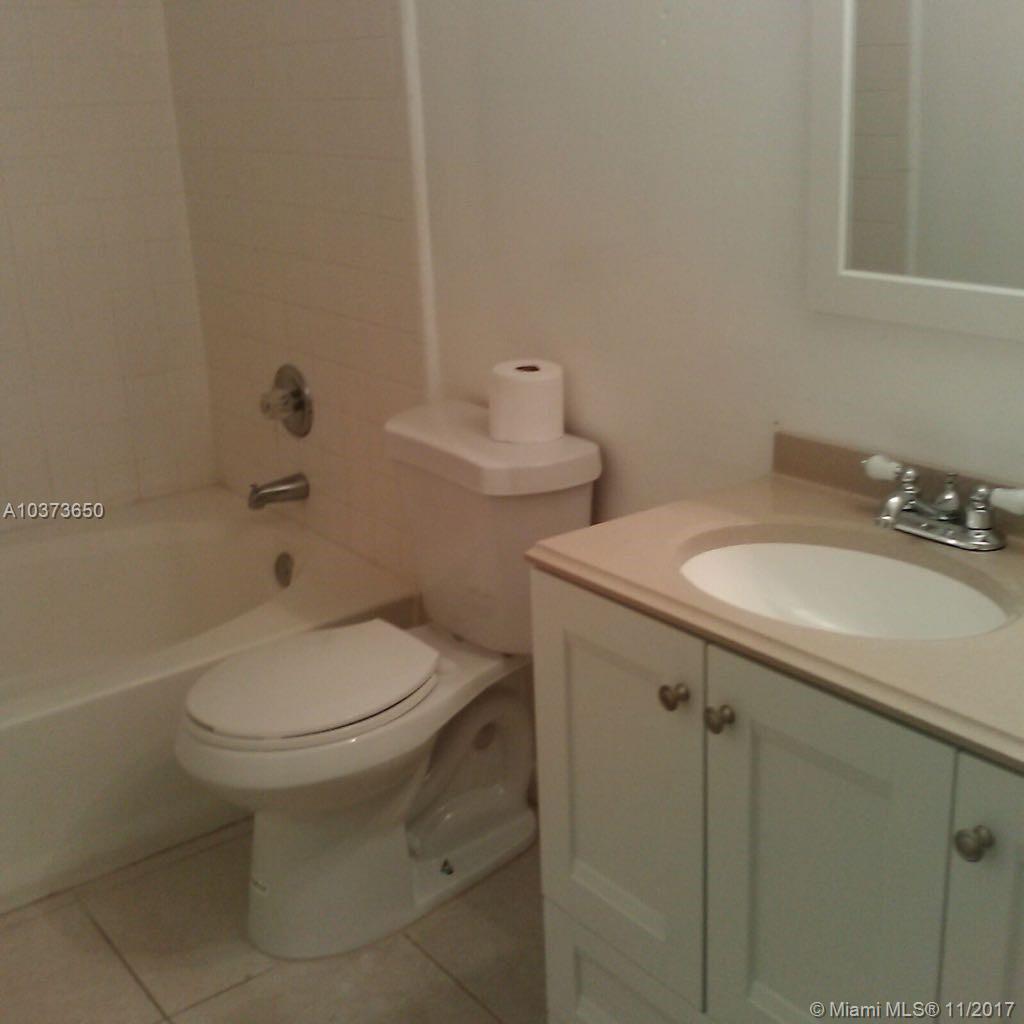 BISCAYNE BEACH CLUB CONDO - Residential Lease