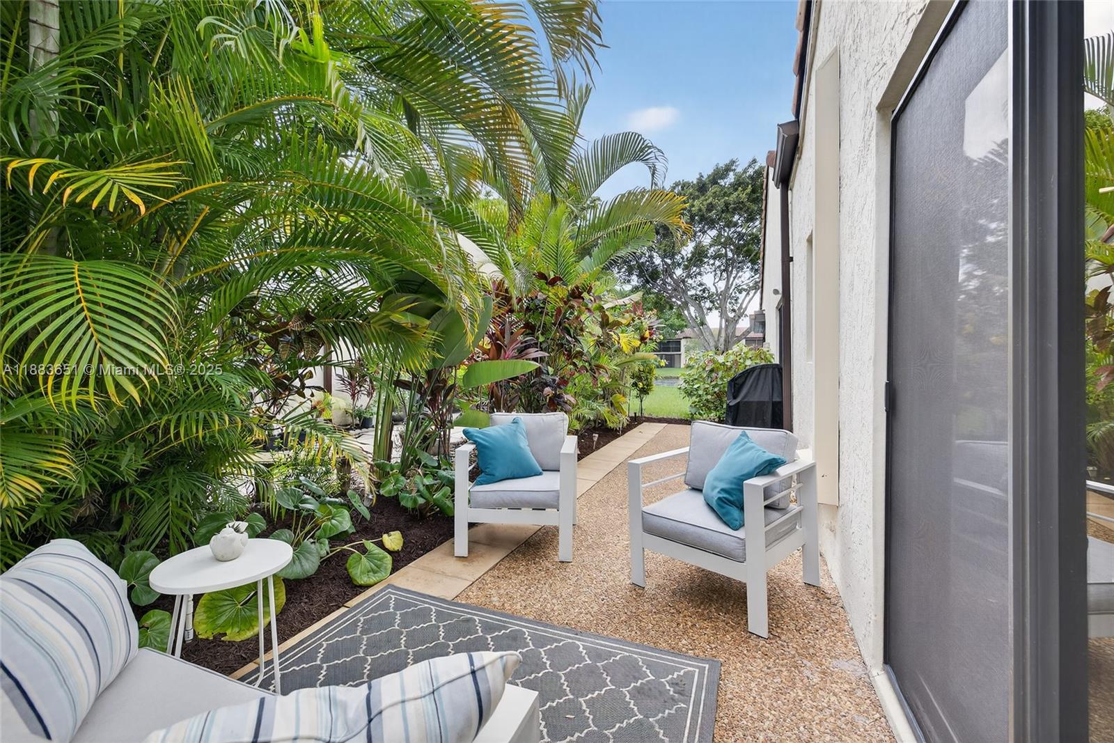 ¤GLADES OF BOCA LAGO CONDO - Residential