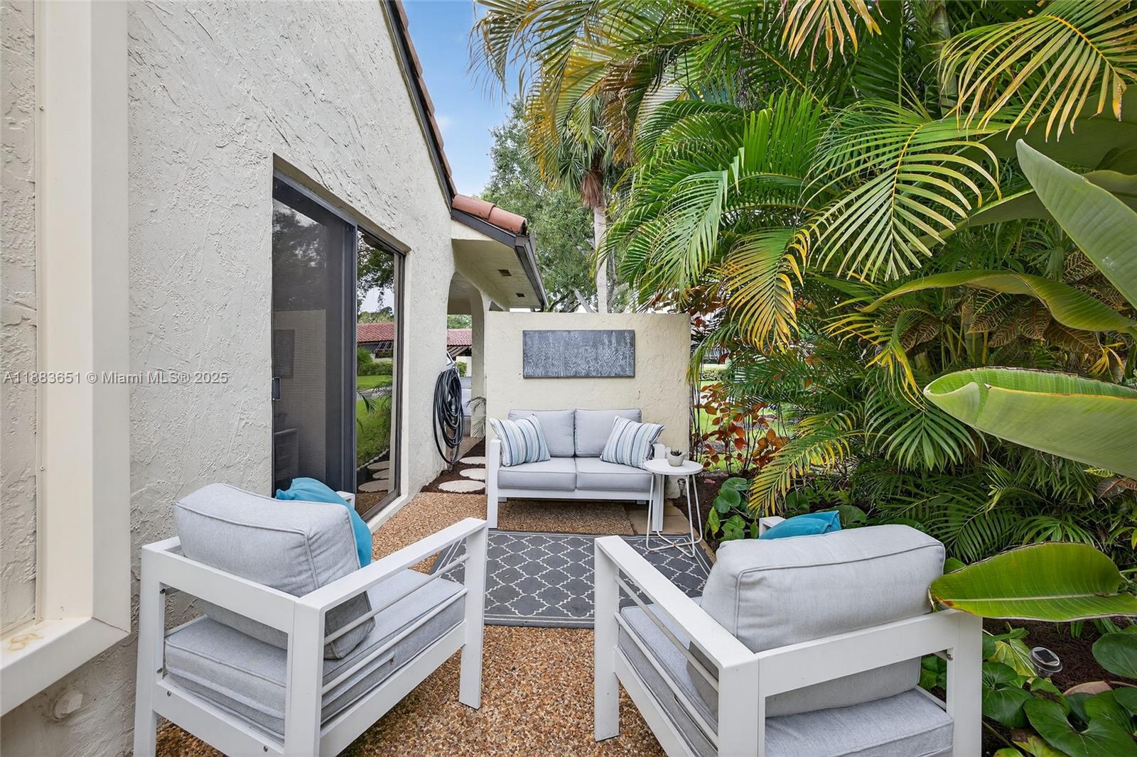 ¤GLADES OF BOCA LAGO CONDO - Residential
