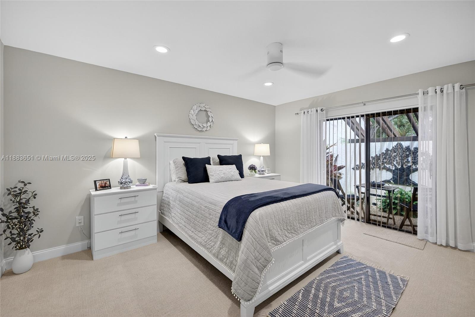 ¤GLADES OF BOCA LAGO CONDO - Residential