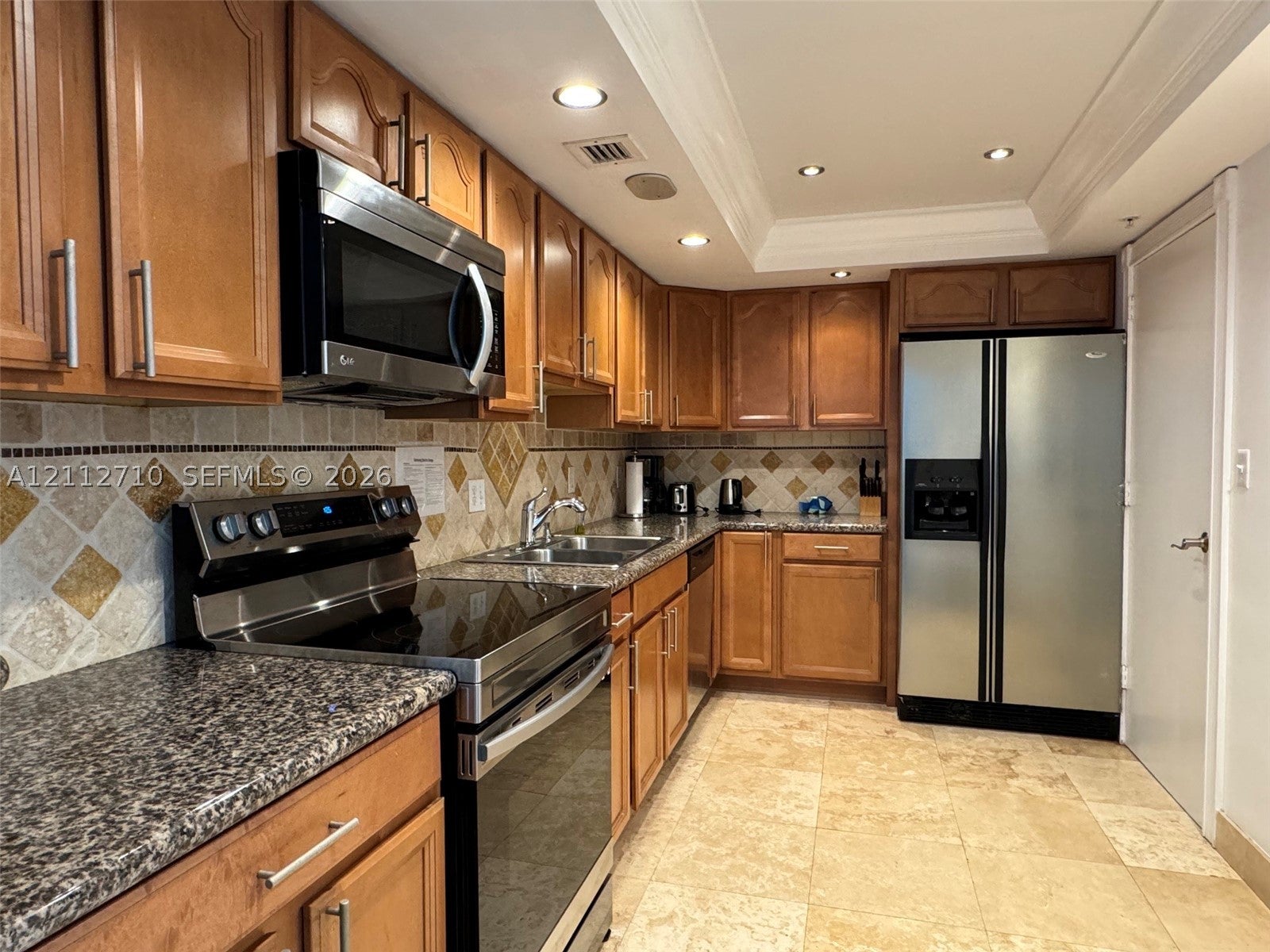 3801 S Ocean Dr 11Y