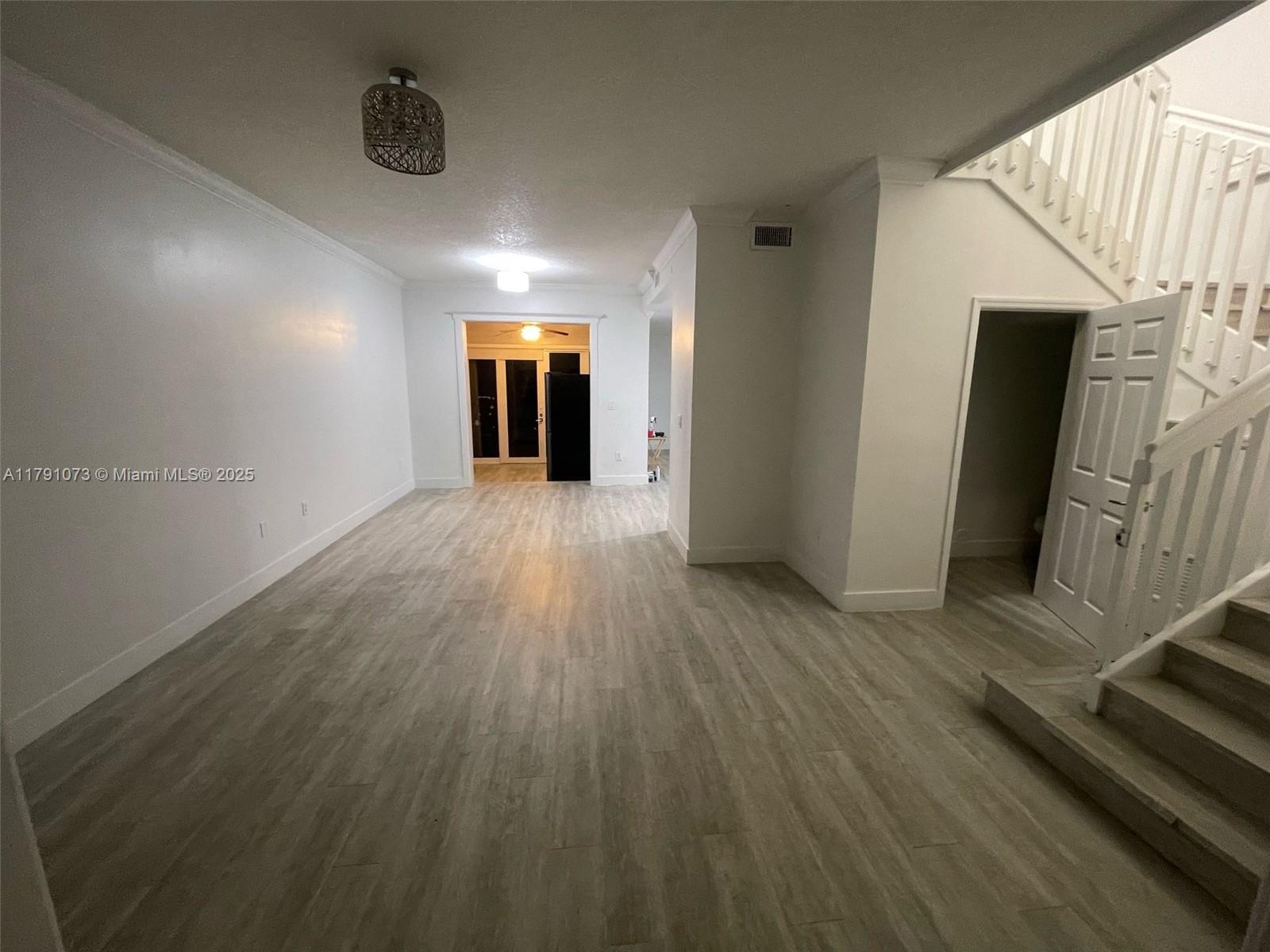 15258 SW 37th Ter