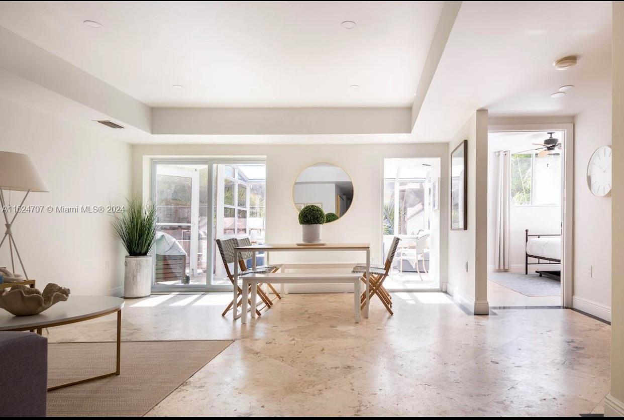 KEY COLONY NO 4 CONDO - Residential Lease