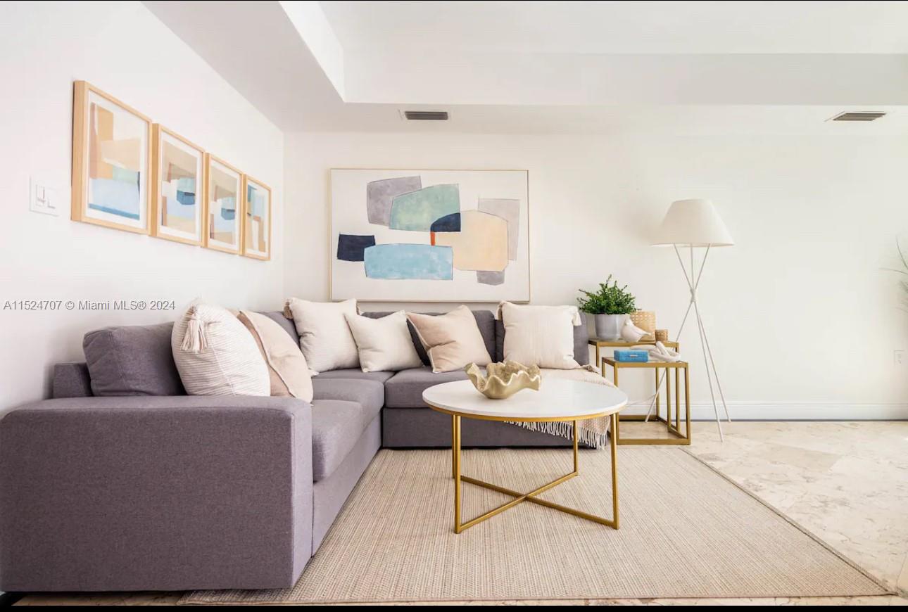 KEY COLONY NO 4 CONDO - Residential Lease